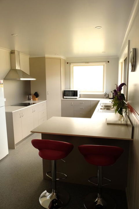 The Crays Accommodation - Accommodation Rockhampton 17