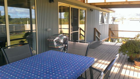 The Crays Accommodation - Accommodation Rockhampton 6