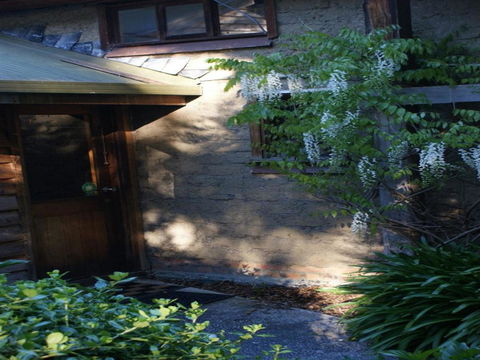 Plovers Ridge Country Retreat - Accommodation Rockhampton 3