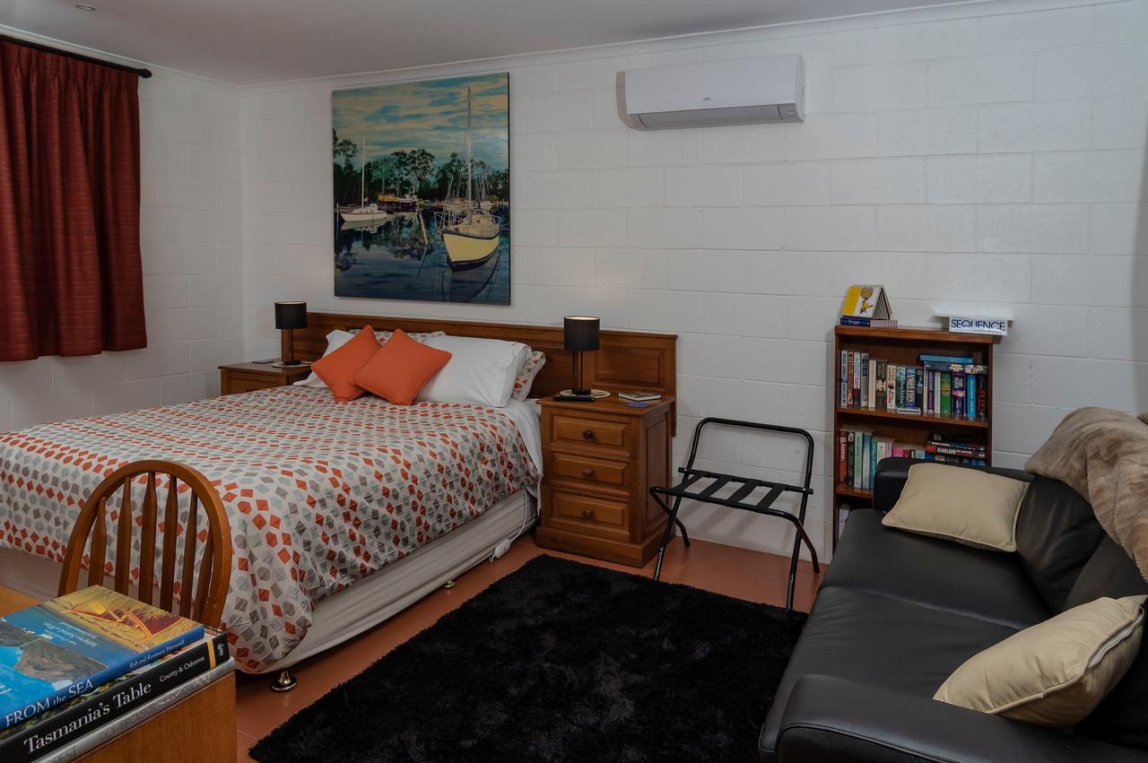 Moriarty TAS Accommodation Rockhampton