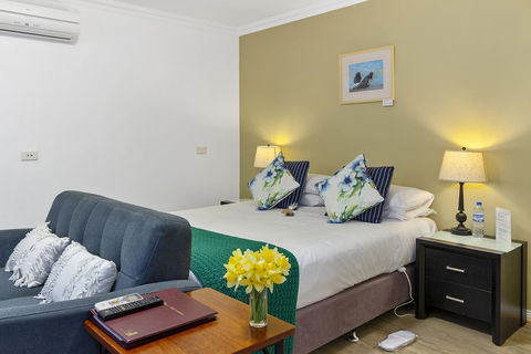 Oyster Cove Chalet - Accommodation Rockhampton 4