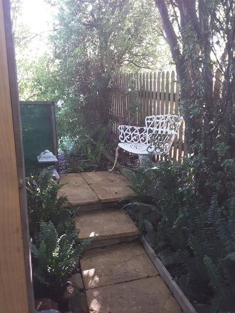 On The Terrace - Accommodation Rockhampton 18