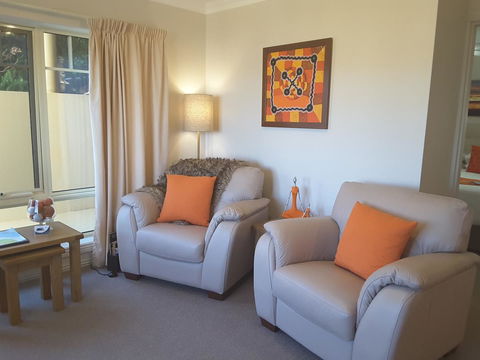 On The Terrace - Accommodation Rockhampton 24
