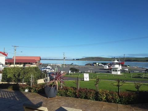 On The Terrace - Accommodation Rockhampton 35