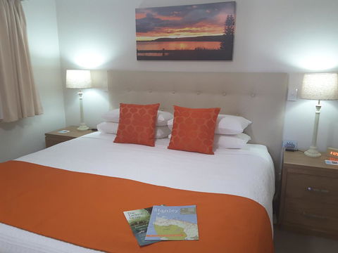 On The Terrace - Accommodation Rockhampton 38