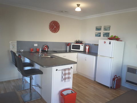 On The Terrace - Accommodation Rockhampton 32