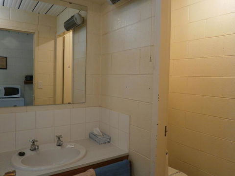 Aberdeen Court Apartments - Accommodation Rockhampton 30
