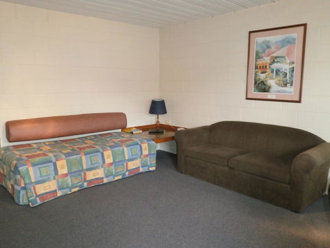 Aberdeen Court Apartments - Accommodation Rockhampton 15