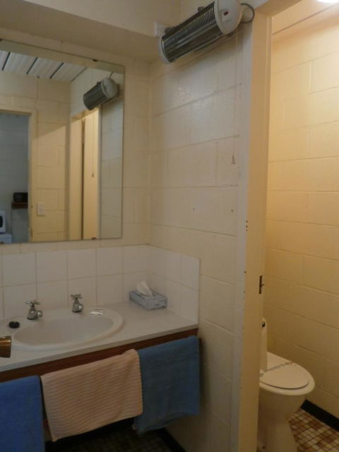 Aberdeen Court Apartments - Accommodation Rockhampton 7
