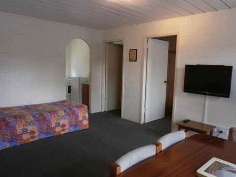 Aberdeen Court Apartments - Accommodation Rockhampton 28