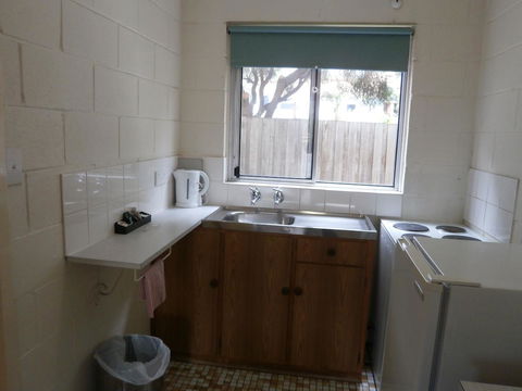 Aberdeen Court Apartments - Accommodation Rockhampton 25