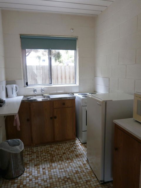 Aberdeen Court Apartments - Accommodation Rockhampton 23