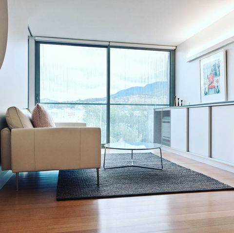 Quarry House Luxury Retreat - Accommodation Rockhampton 6