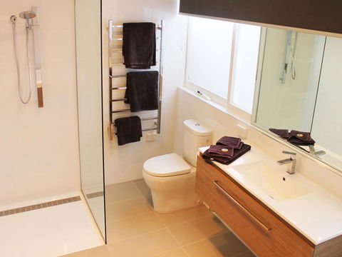 Apartment On King - Free Car - Accommodation Rockhampton 4