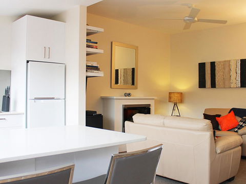 Apartment On King - Free Car - Accommodation Rockhampton 7