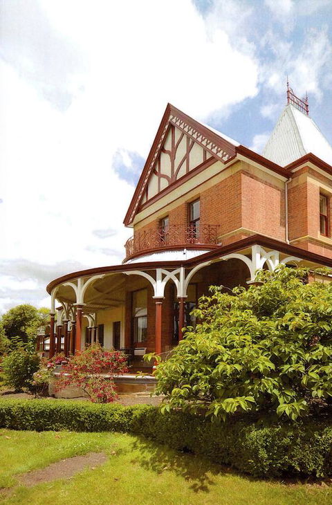 Old Bishop\'s Quarters Heritage, Modern & Unique Accommodation - Accommodation Rockhampton 0