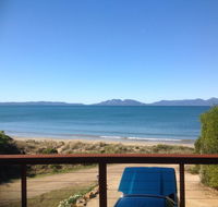 Swansea Beach House Oceanfront - Accommodation Rockhampton