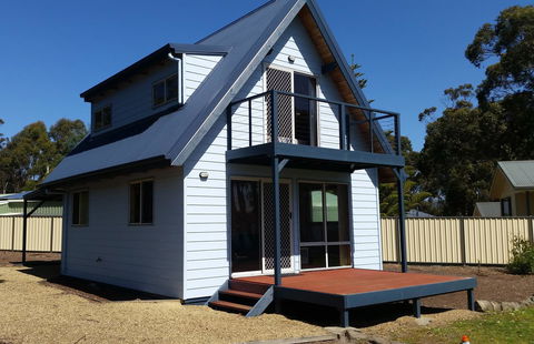 Four Seasons Waterfront Villas - Accommodation Rockhampton 29