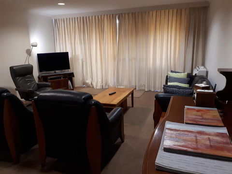 Jenatt Apartments Salamanca - Accommodation Rockhampton 10
