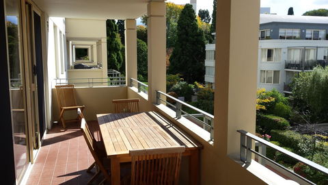 Jenatt Apartments Salamanca - Accommodation Rockhampton 0