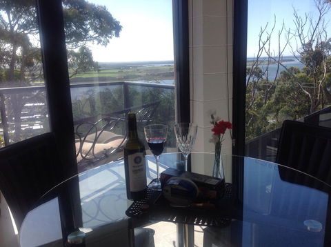 Sheer Pleasure Accommodation - Accommodation Rockhampton 9