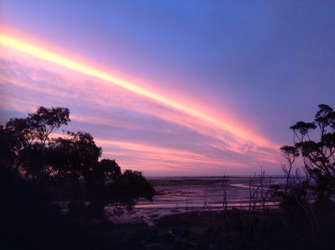Sheer Pleasure Accommodation - Accommodation Rockhampton 10