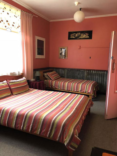 Mount Black Lodge - Accommodation Rockhampton 7