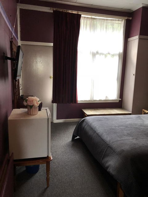 Mount Black Lodge - Accommodation Rockhampton 9
