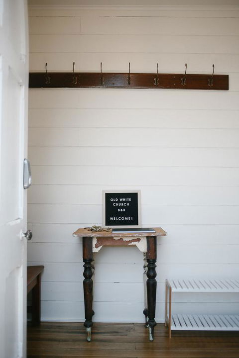 Old White Church Bed & Breakfast - Accommodation Rockhampton 21