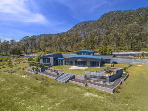 Blu-Sea 365 - Accommodation Rockhampton 1