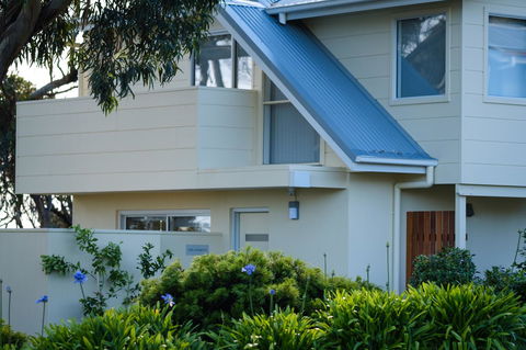 Cod Rock Point - Accommodation Rockhampton 1