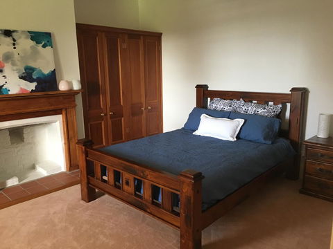 CLAYFIELD HOMESTEAD - Rustic Country Accommodation - Accommodation Rockhampton 10