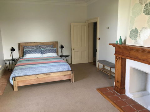 CLAYFIELD HOMESTEAD - Rustic Country Accommodation - Accommodation Rockhampton 12