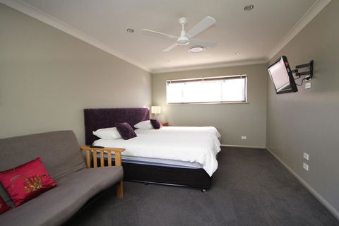 NORTHERN HAVEN-3/16 David Campbell St NH - Accommodation Rockhampton 1