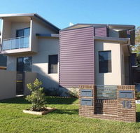 NORTHERN HAVEN-3/16 David Campbell St NH - Accommodation Rockhampton