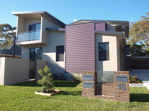 NORTHERN HAVEN-3/16 David Campbell St NH - Accommodation Rockhampton 0