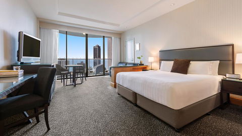 Oaks Gold Coast Hotel - Accommodation Rockhampton 1