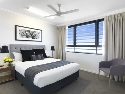 Oaks Mackay Carlyle Suites - Accommodation Rockhampton 1