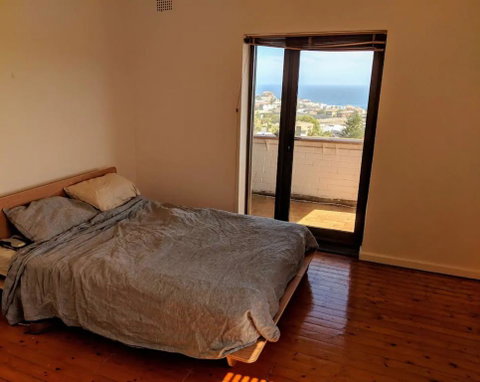 Ocean Views 2 Bedroom Apartment - Accommodation Rockhampton 2