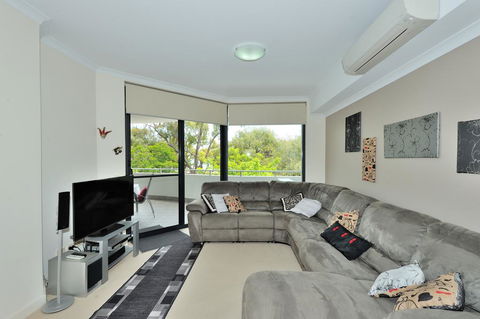 OceanView Apartment - Accommodation Rockhampton 2