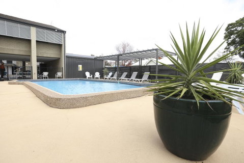 Orana Motel - Accommodation Rockhampton 2