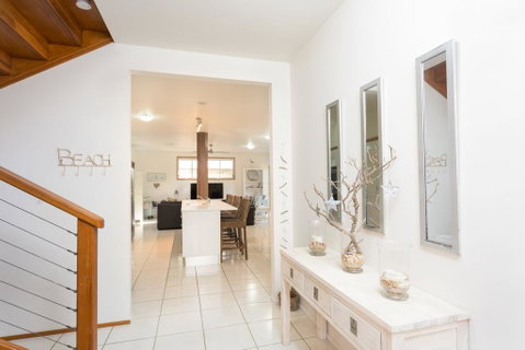 OUTRIGGER - Accommodation Rockhampton 2