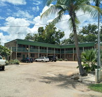 Palm Court Backpackers - Accommodation Rockhampton