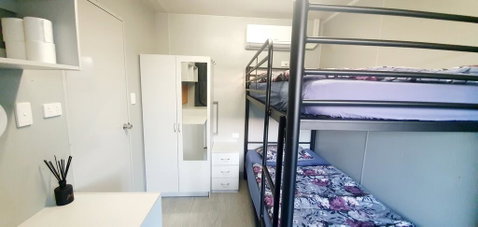 Palm Tree Backpackers - Accommodation Rockhampton 2