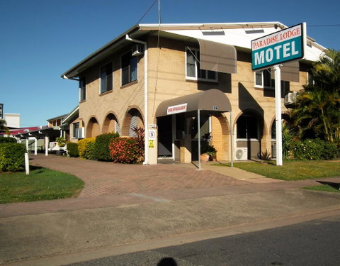Paradise Motel - Accommodation Rockhampton 0