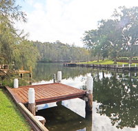 Paradise on the Water - Accommodation Rockhampton