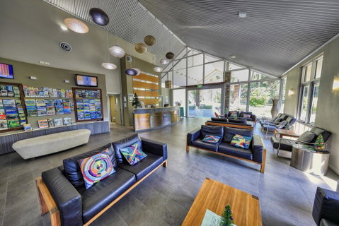 Paradise Palms Resort - Accommodation Rockhampton 3