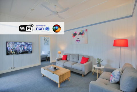 Park View Self-Contained - Accommodation Rockhampton 0