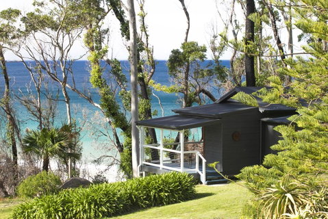 Pebbly Beach Escape - Accommodation Rockhampton 1