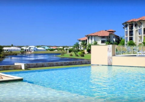 Pelican Waters Golf Resort And Spa Unit 1006 - Accommodation Rockhampton 2
